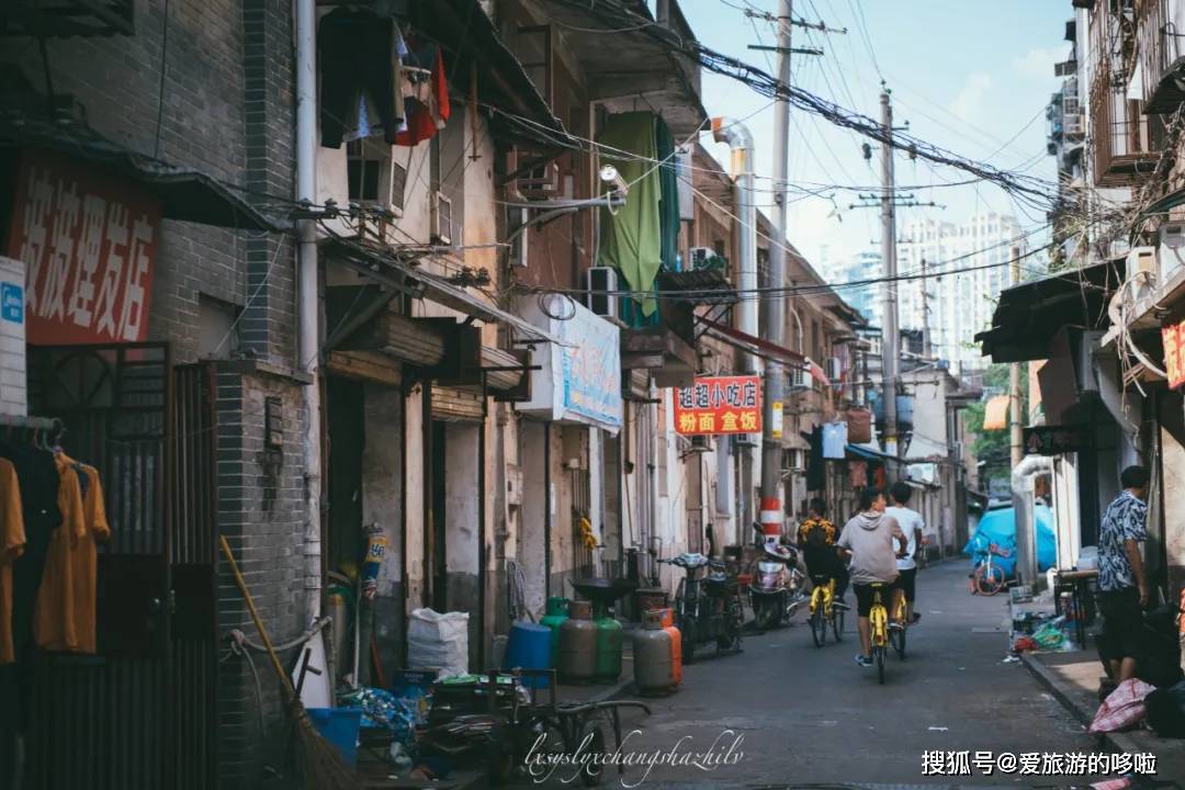 天津老街新韵，潮范儿尽显的街头探秘！