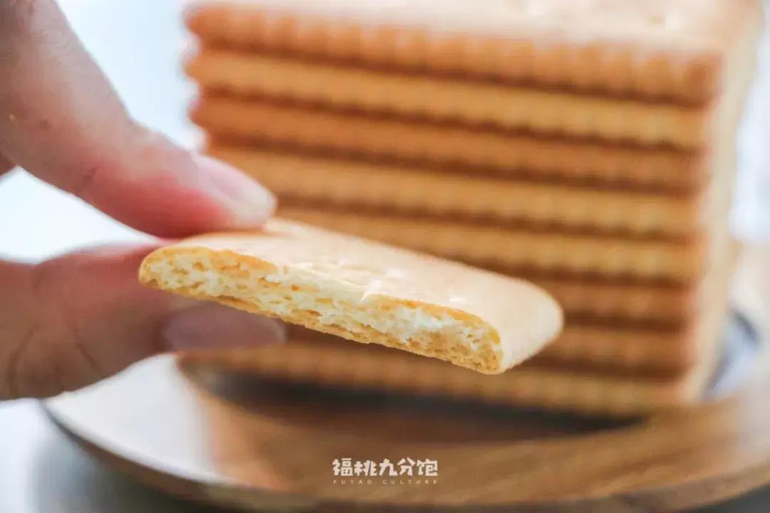 饼干受潮后的食用安全性探究，科学保存饼干的秘诀